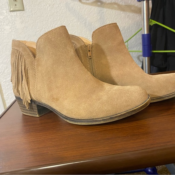 Lucky brand size 7.5 suede‎ fringe boots - Picture 4 of 4